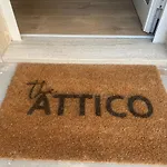 The Attico * 巴里